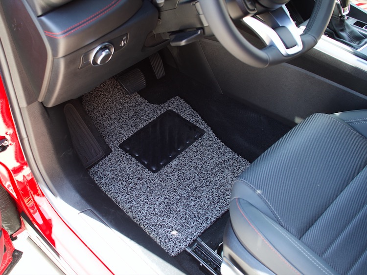 Dodge Hornet Floor Mats - All Weather - Rubber Woven Carpet - Front Set - Black + Grey 